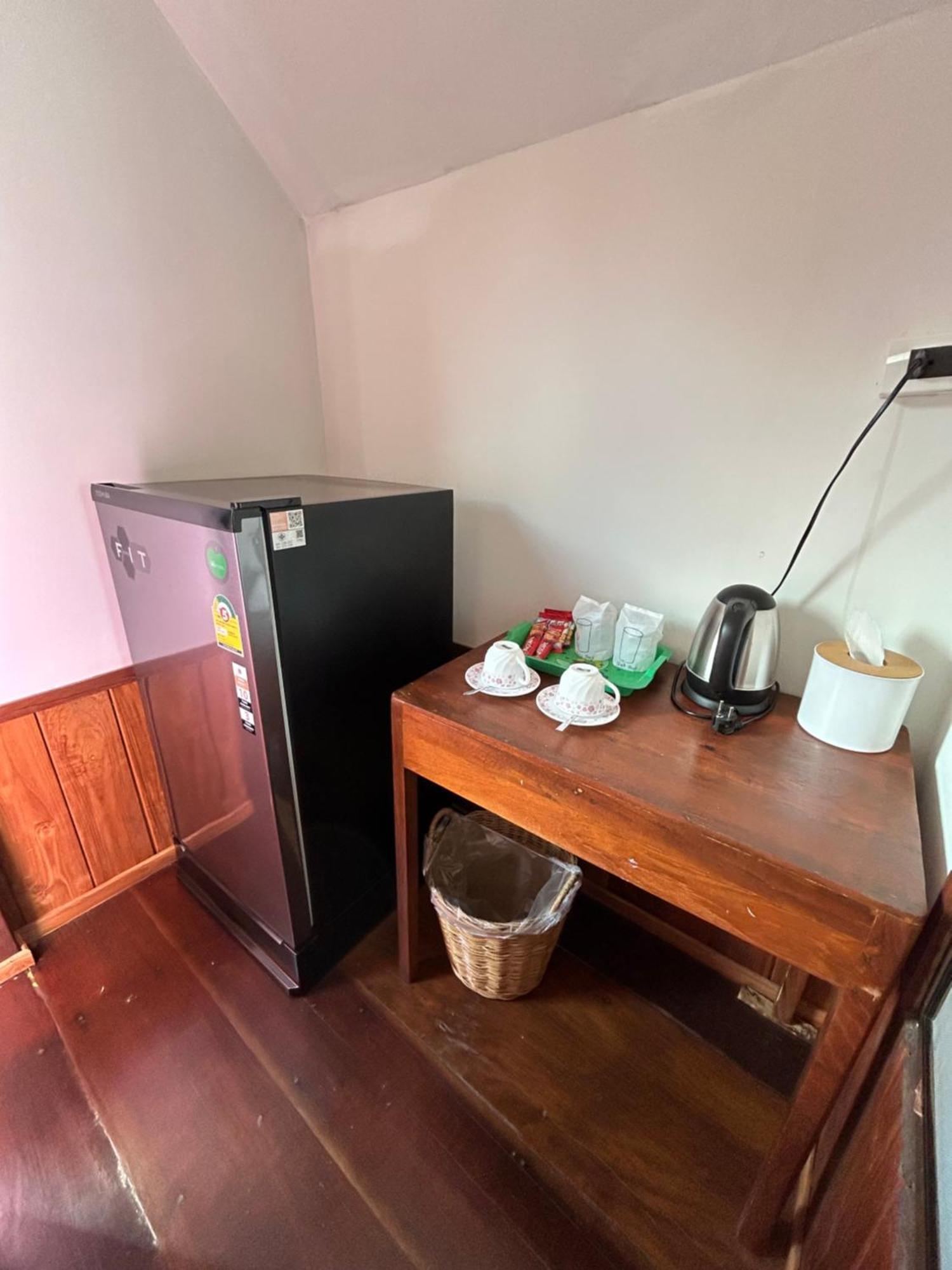 บ้านกลางเกาะ รีสอร์ท Uthai Thani Extérieur photo